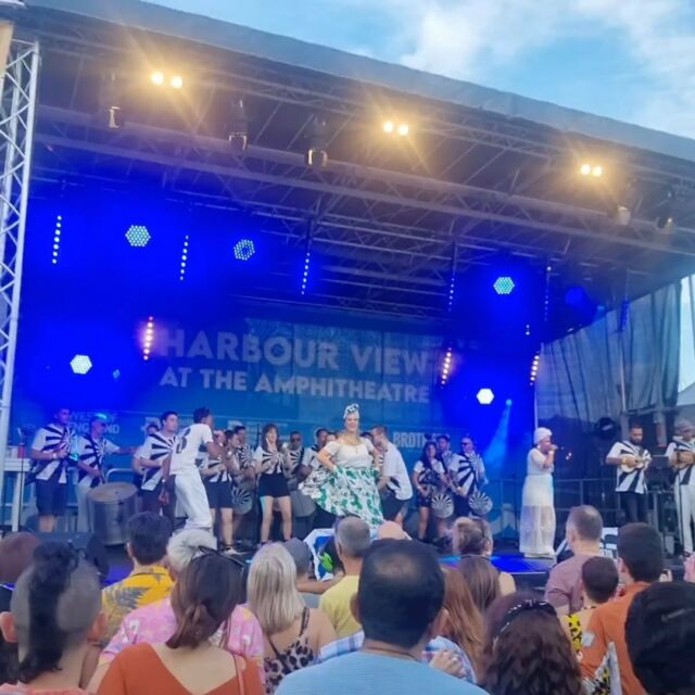 What an amazing show!!! 

Thank you @bristolharbourfest @globallocaluk for having us we had an amazing time!!! 

Big love and thanks to @nadiapimentel7 @adrianoddias @xavipercussionbrazil Jake H 🎶 

#bristolharbourfestival #bristolsamba #samba #bristol #brazil